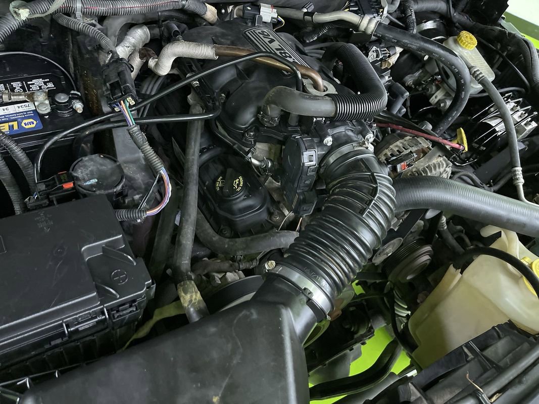 Used 2008 Jeep Wrangler Unlimited Rubicon w/ Dual Top Group image 29