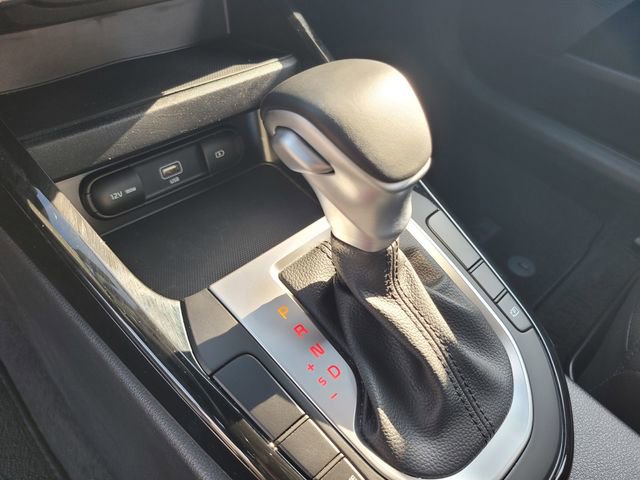 Used 2024 Kia Forte GT-Line image 18