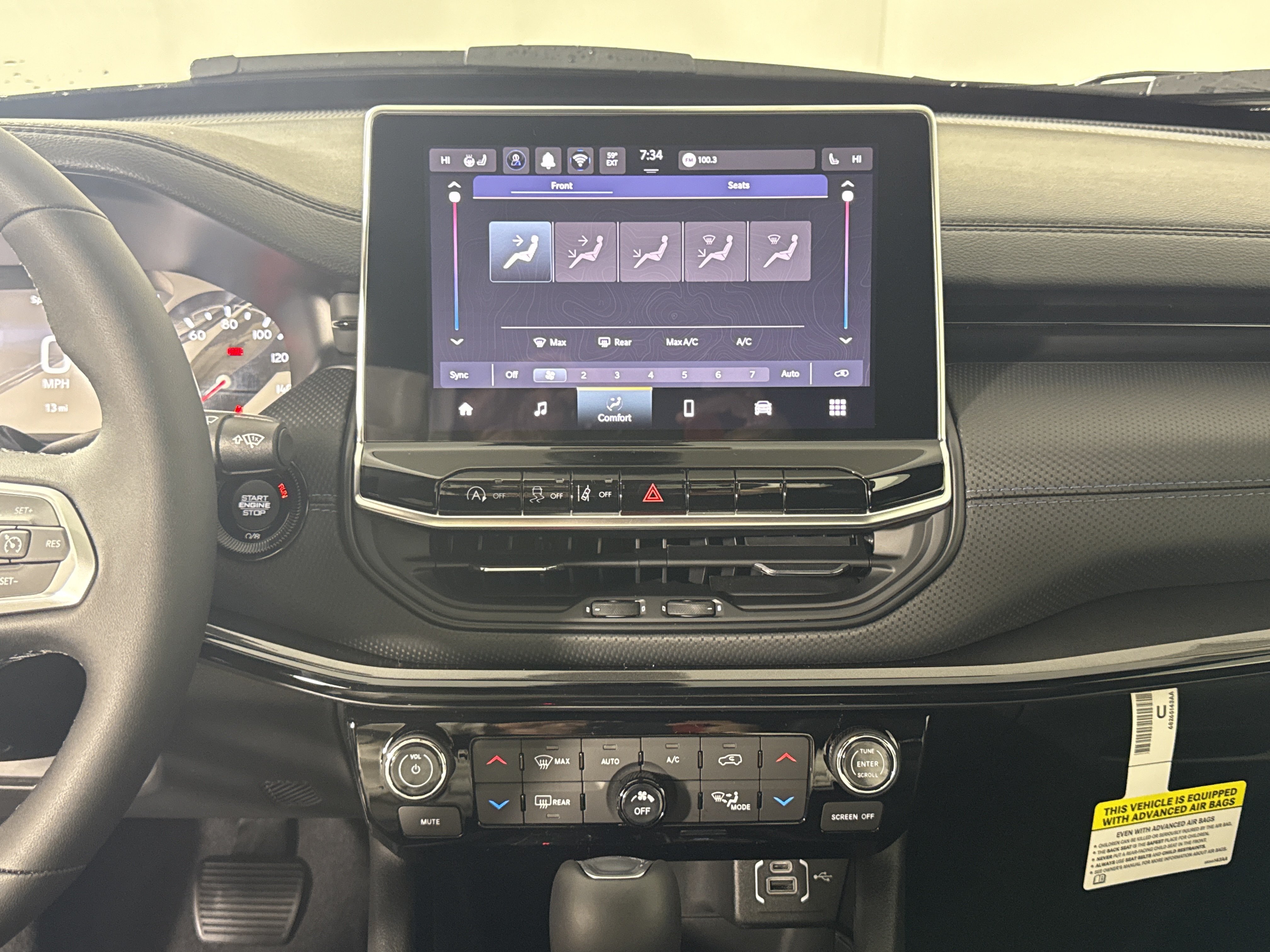 New 2026 Jeep Compass Latitude AWD/4WD image 25