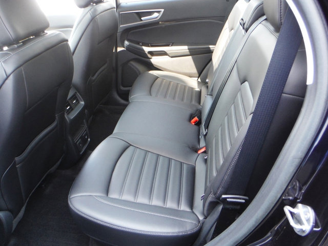 Used 2020 Ford Edge SEL w/ Convenience Package AWD/4WD image 37