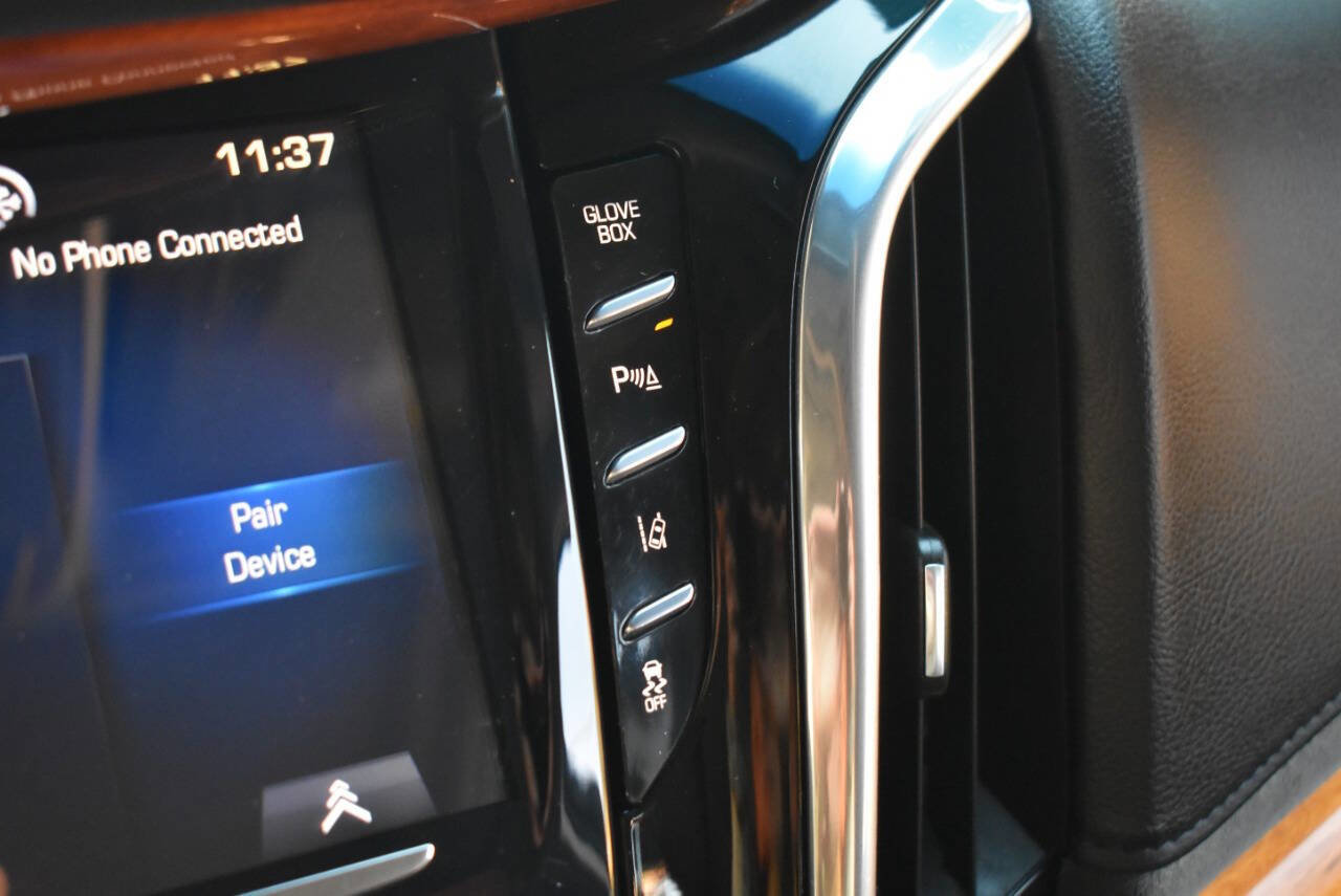 Used 2015 Cadillac Escalade Premium image 29