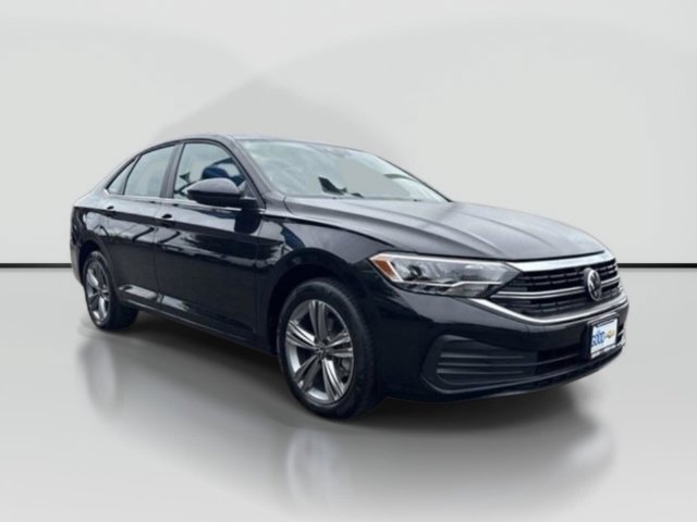 Used 2024 Volkswagen Jetta SE FWD image 7