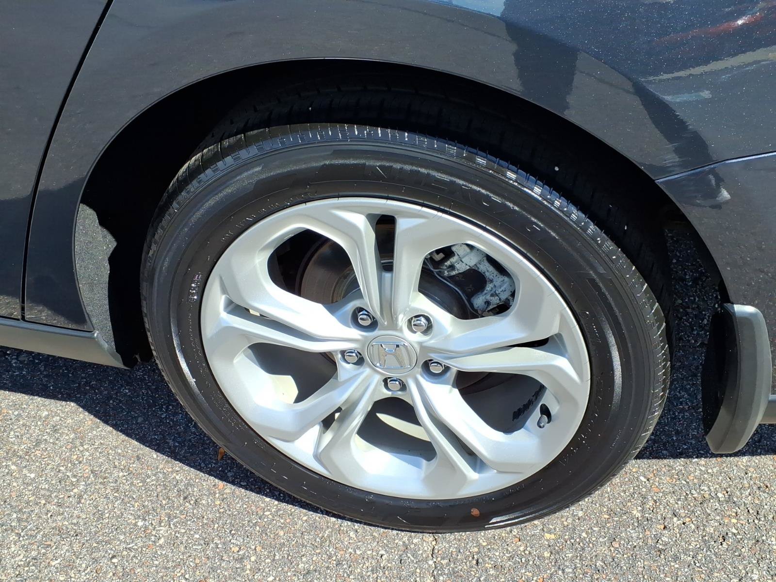 Certified 2023 Honda Accord LX image 11