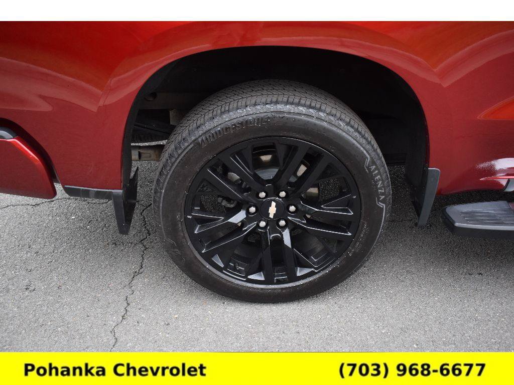 Used 2024 Chevrolet Silverado 1500 High Country w/ Technology Package AWD/4WD image 32