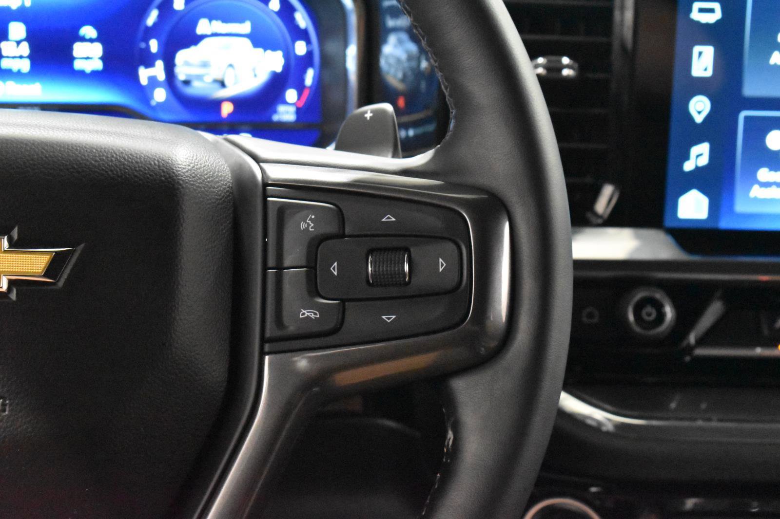 Used 2023 Chevrolet Silverado 1500 High Country w/ Max Trailering Package image 11