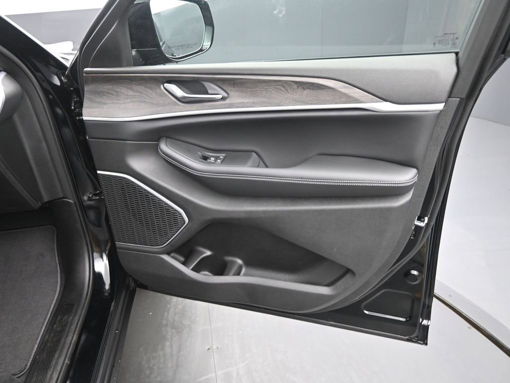 New 2026 Jeep Grand Cherokee Limited image 20