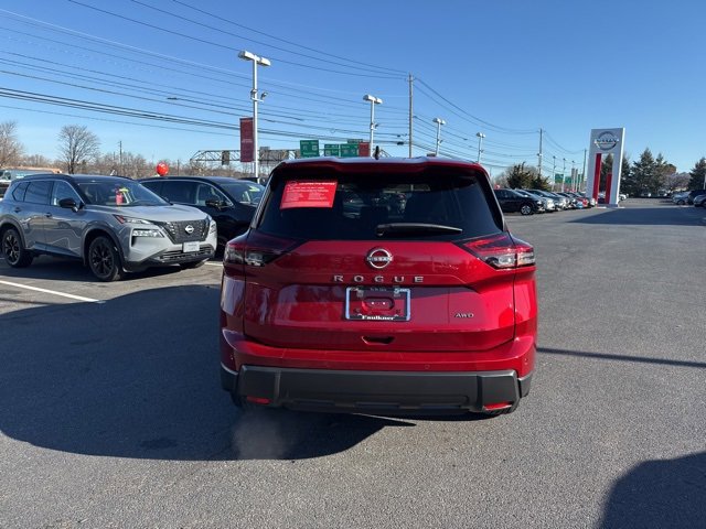Certified 2025 Nissan Rogue S image 6