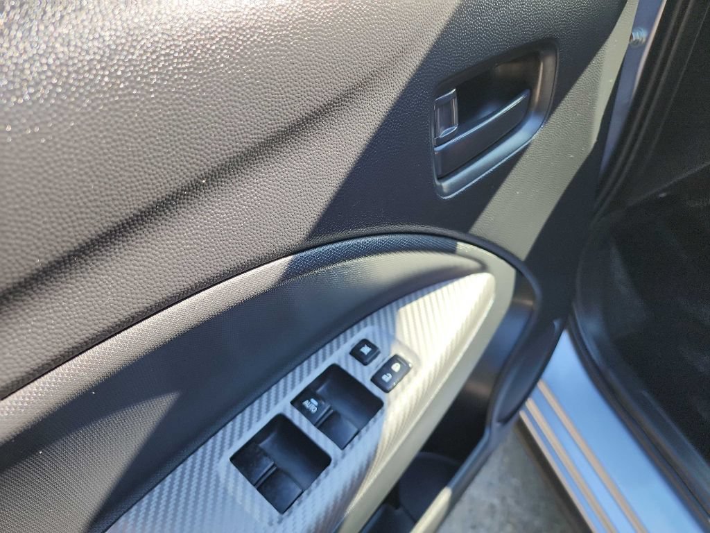 Used 2020 Mitsubishi Mirage LE FWD image 13