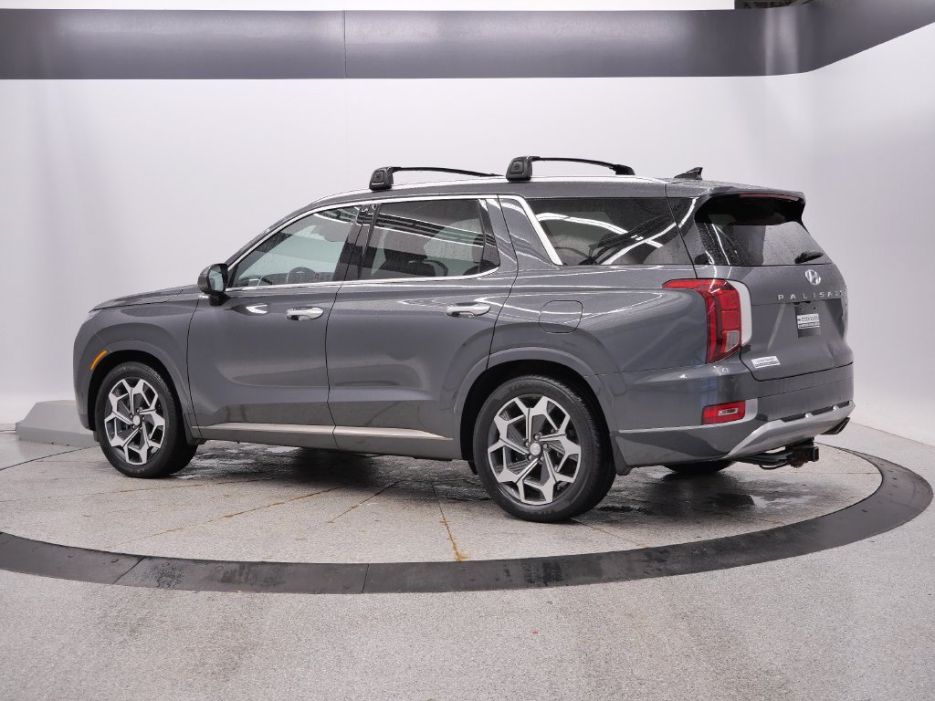 Used 2022 Hyundai Palisade Calligraphy w/ Cargo Package AWD/4WD image 3