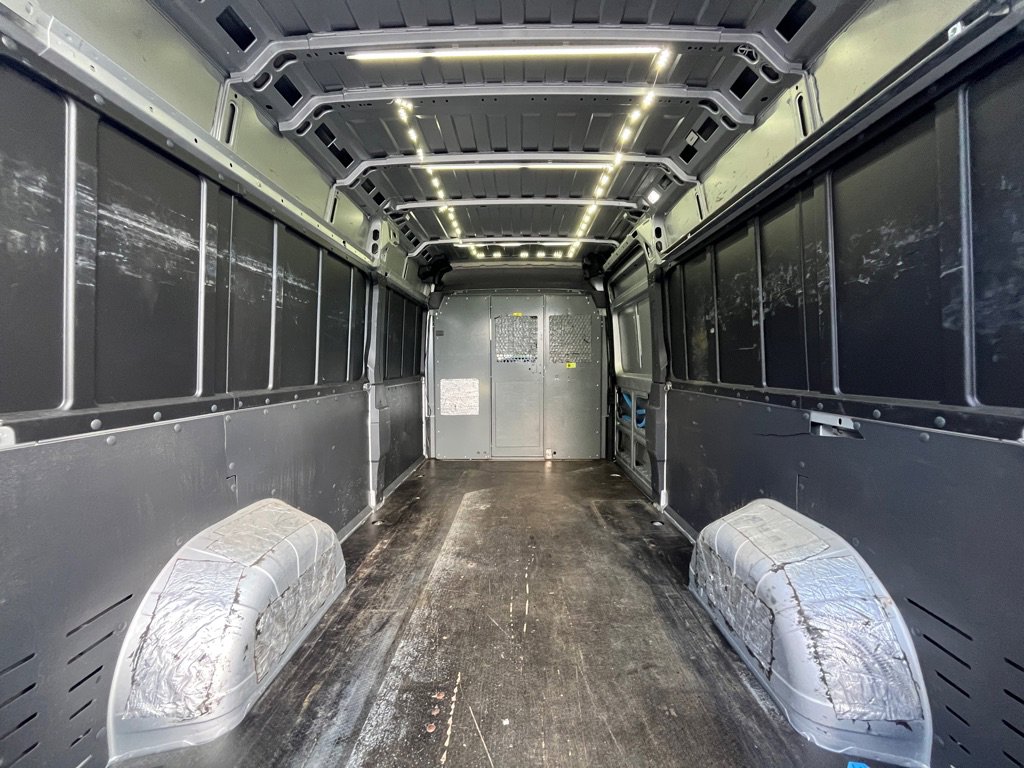 Used 2015 RAM ProMaster 2500 w/ Interior Convenience Group image 13