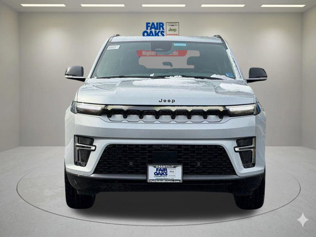 New 2026 Jeep Grand Wagoneer 4WD w/ Premium Group I image 2