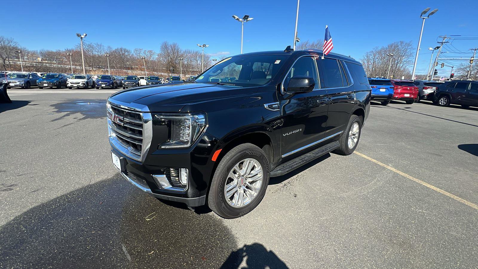Used 2024 GMC Yukon SLT image 3