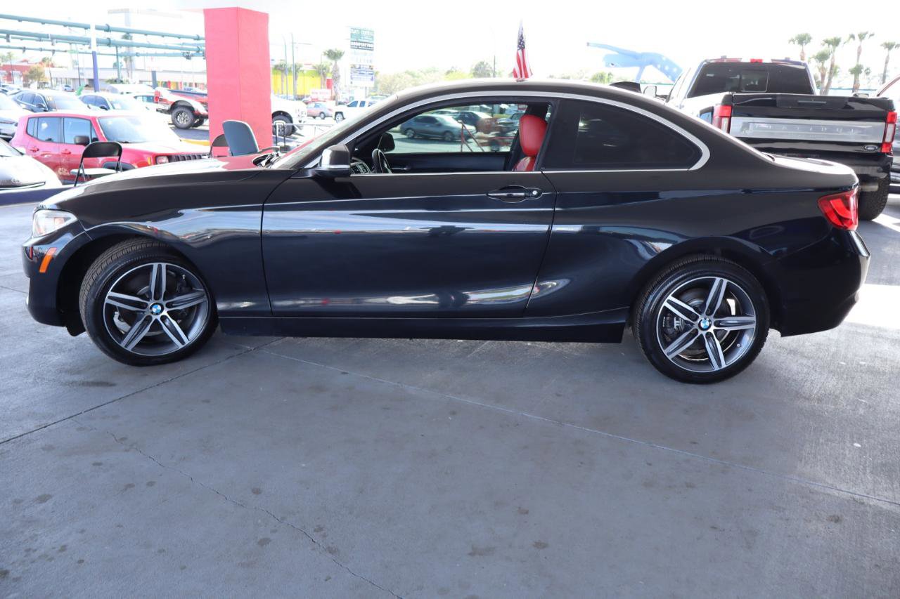 Used 2017 BMW 230i Coupe RWD image 10