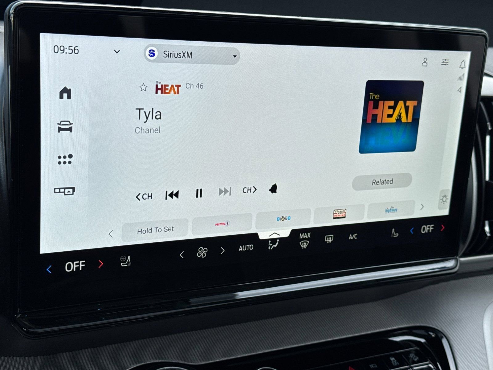 New 2026 Ford Expedition Active image 21