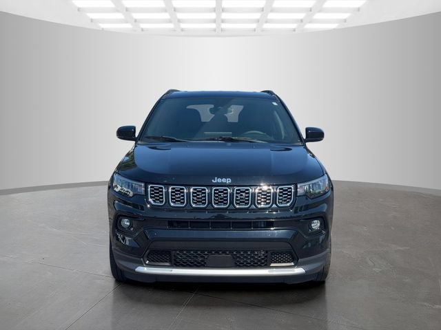Certified 2024 Jeep Compass Limited AWD/4WD image 2