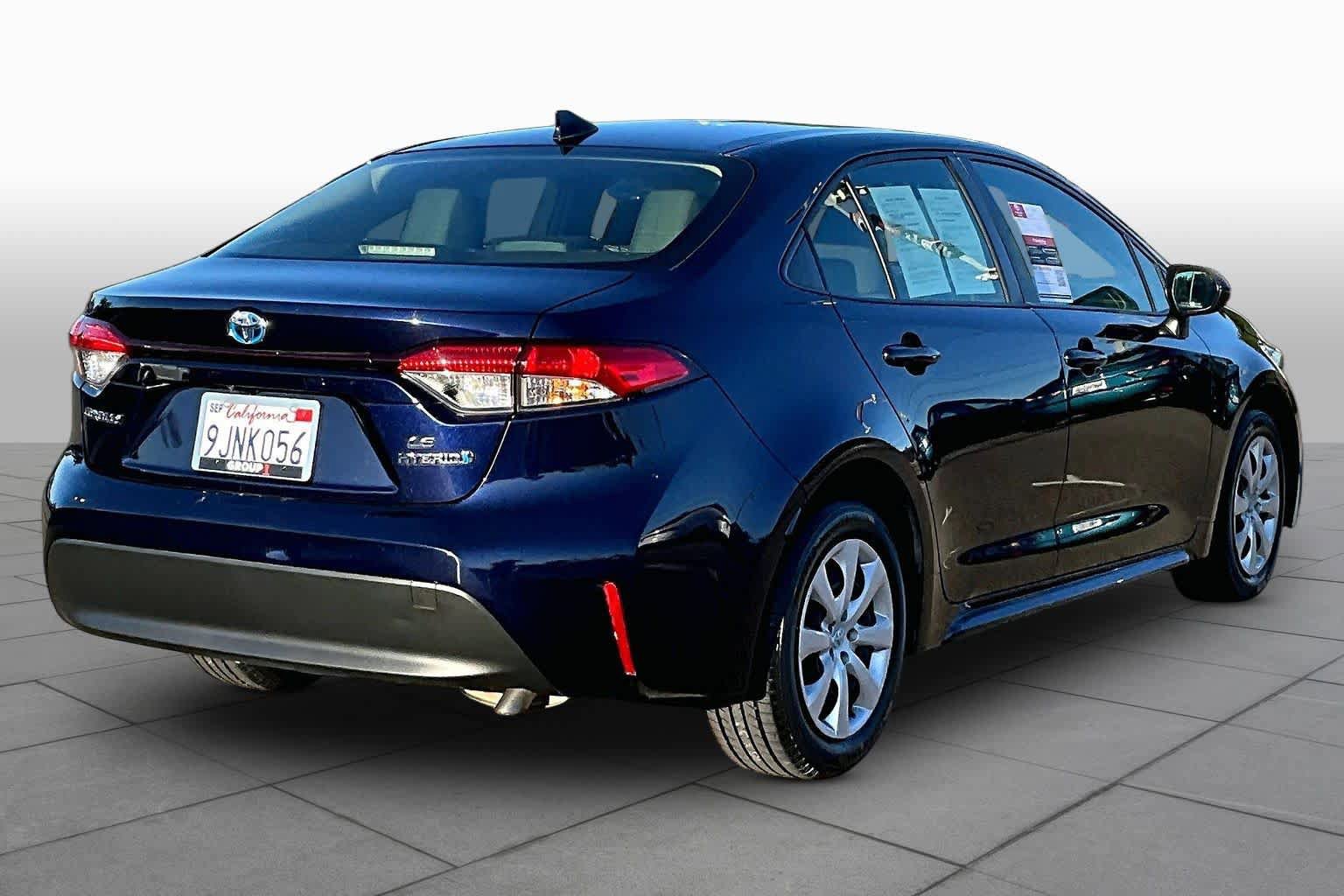 Used 2024 Toyota Corolla LE FWD image 12