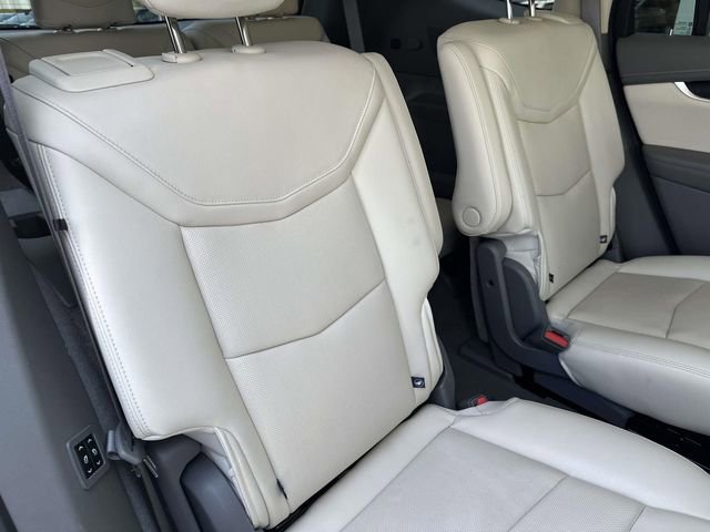 Certified 2024 Cadillac XT6 Premium Luxury AWD/4WD image 27