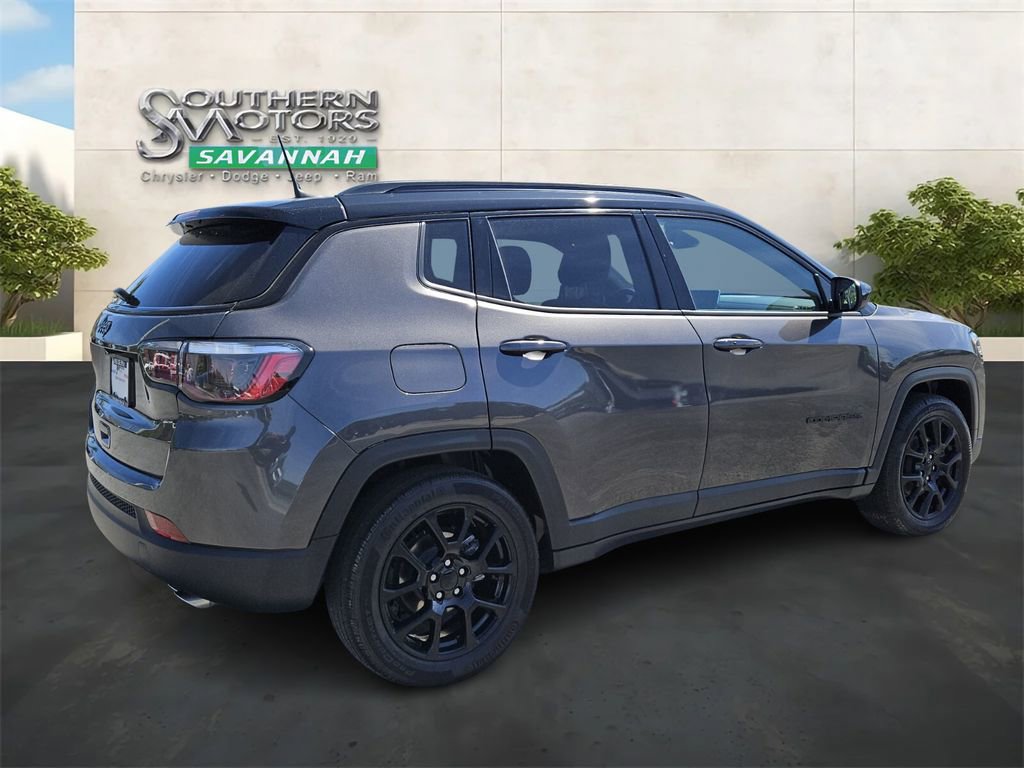 Used 2022 Jeep Compass Altitude image 5