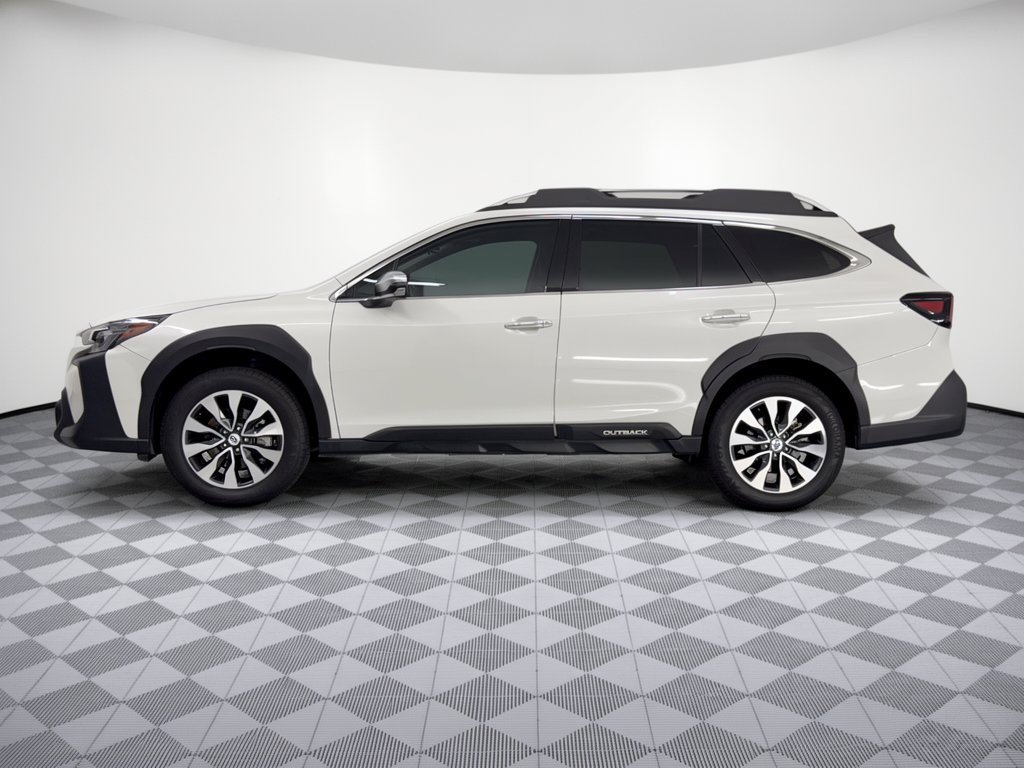 Used 2024 Subaru Outback Touring XT AWD/4WD image 2