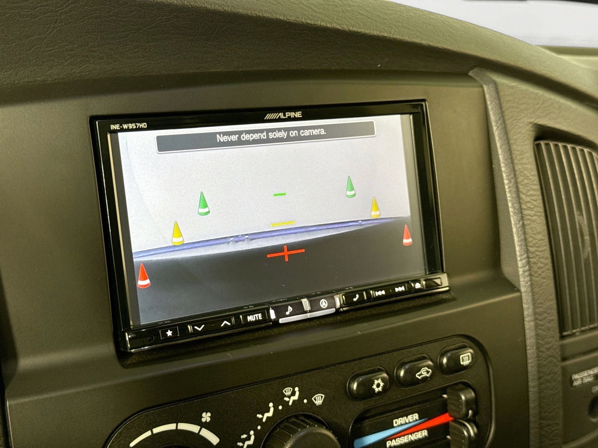 Used 2004 Dodge Ram 1500 Truck 2WD Regular Cab image 16