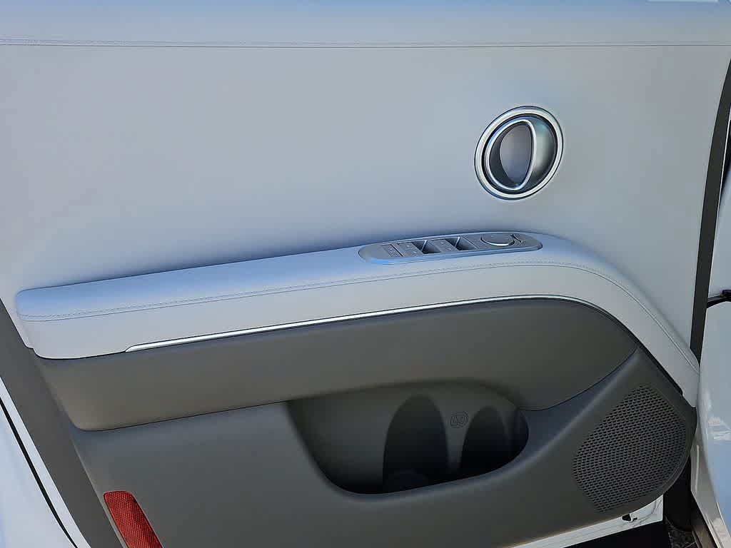 Used 2026 Hyundai Palisade SEL FWD image 12