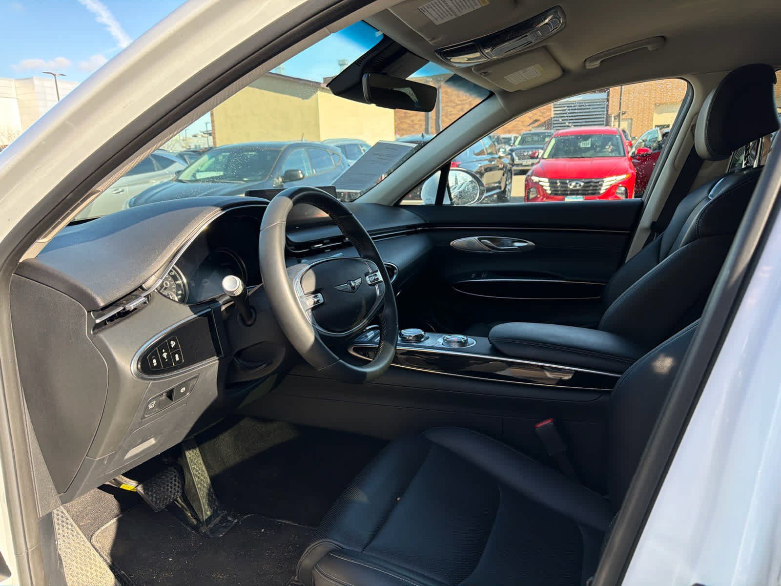 Used 2025 Genesis GV70 2.5T image 5