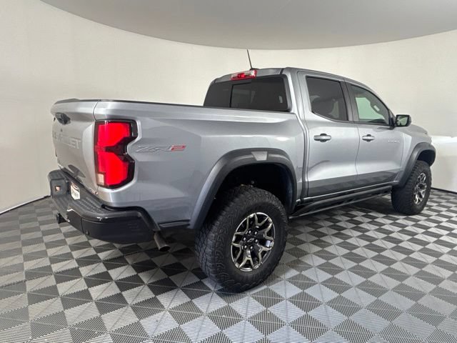Used 2024 Chevrolet Colorado ZR2 w/ ZR2 Convenience Package III AWD/4WD image 38
