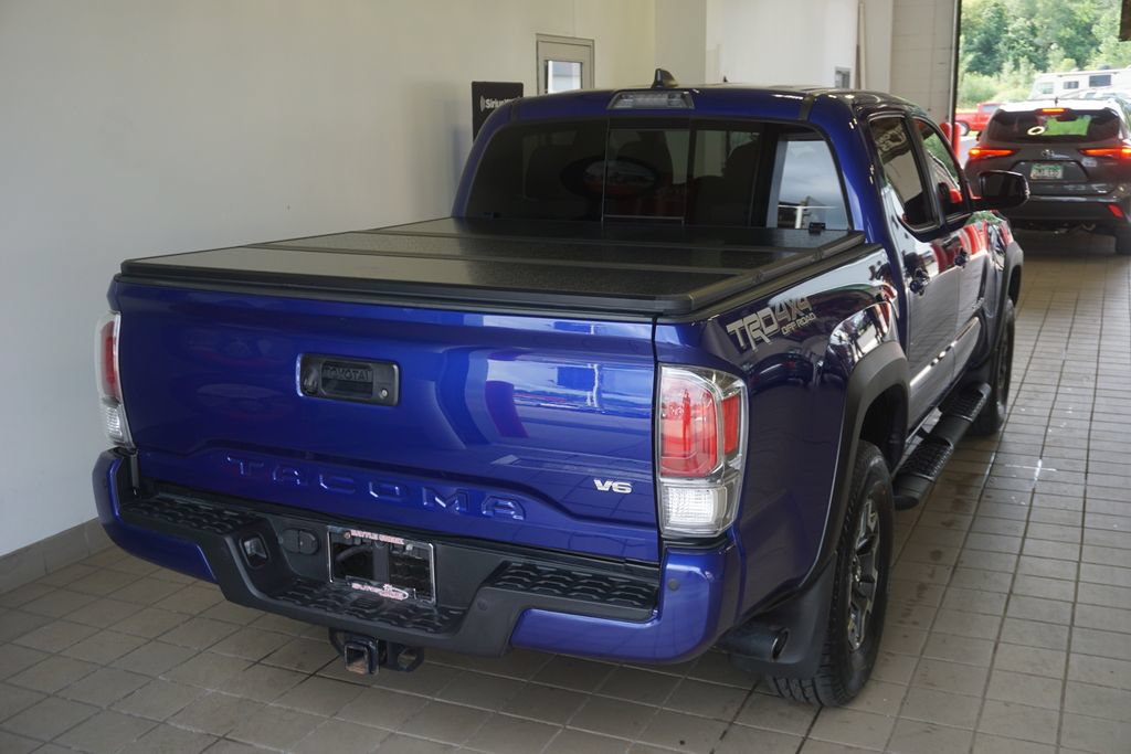 Certified 2023 Toyota Tacoma TRD Off-Road w/ Advanced Technology Package AWD/4WD image 15