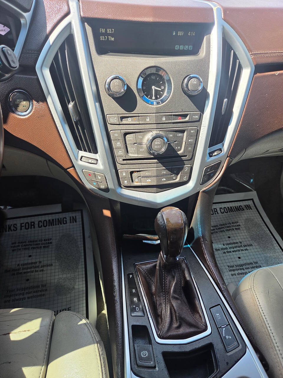 Used 2010 Cadillac SRX Premium FWD image 9