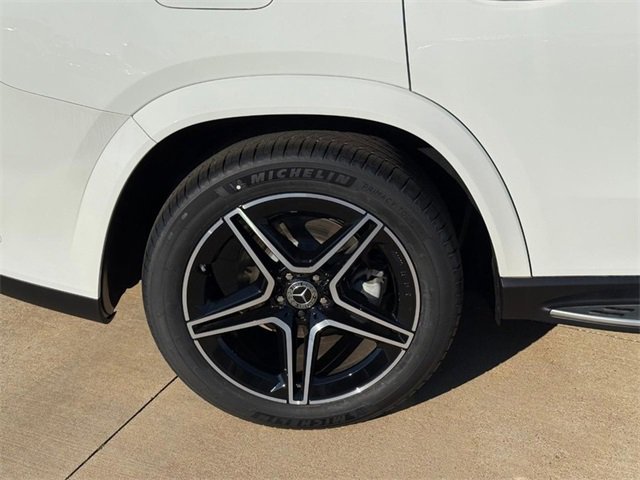 New 2025 Mercedes-Benz GLS 450 4MATIC image 6