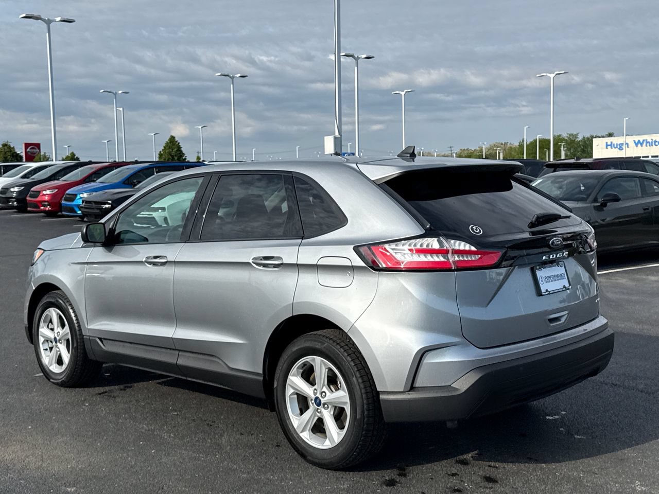 Used 2022 Ford Edge SE AWD/4WD image 5