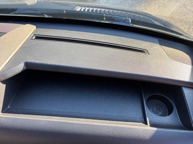 Used 2013 Mercedes-Benz Sprinter 2500 image 40