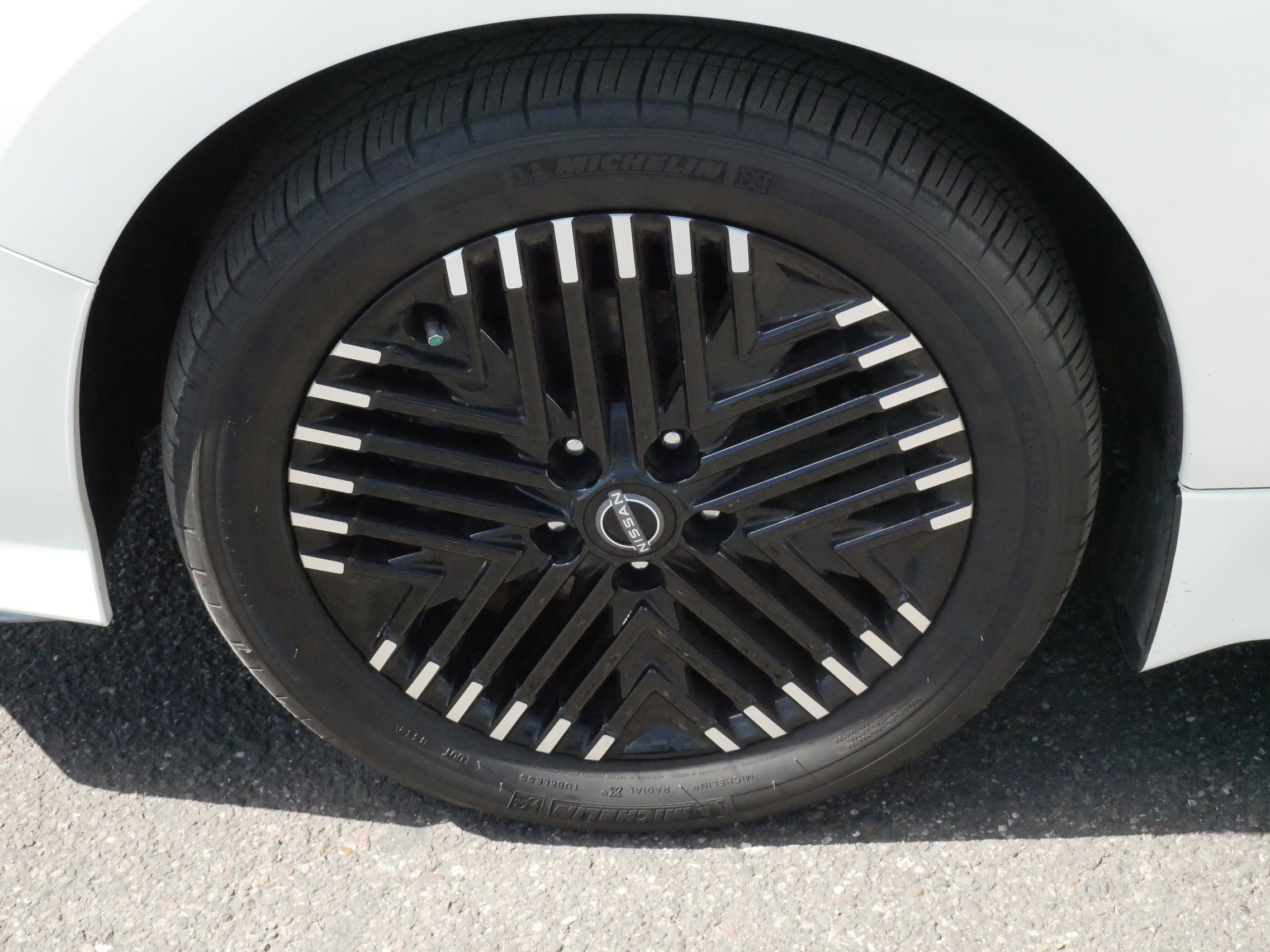 Used 2024 Nissan Leaf SV Plus image 15
