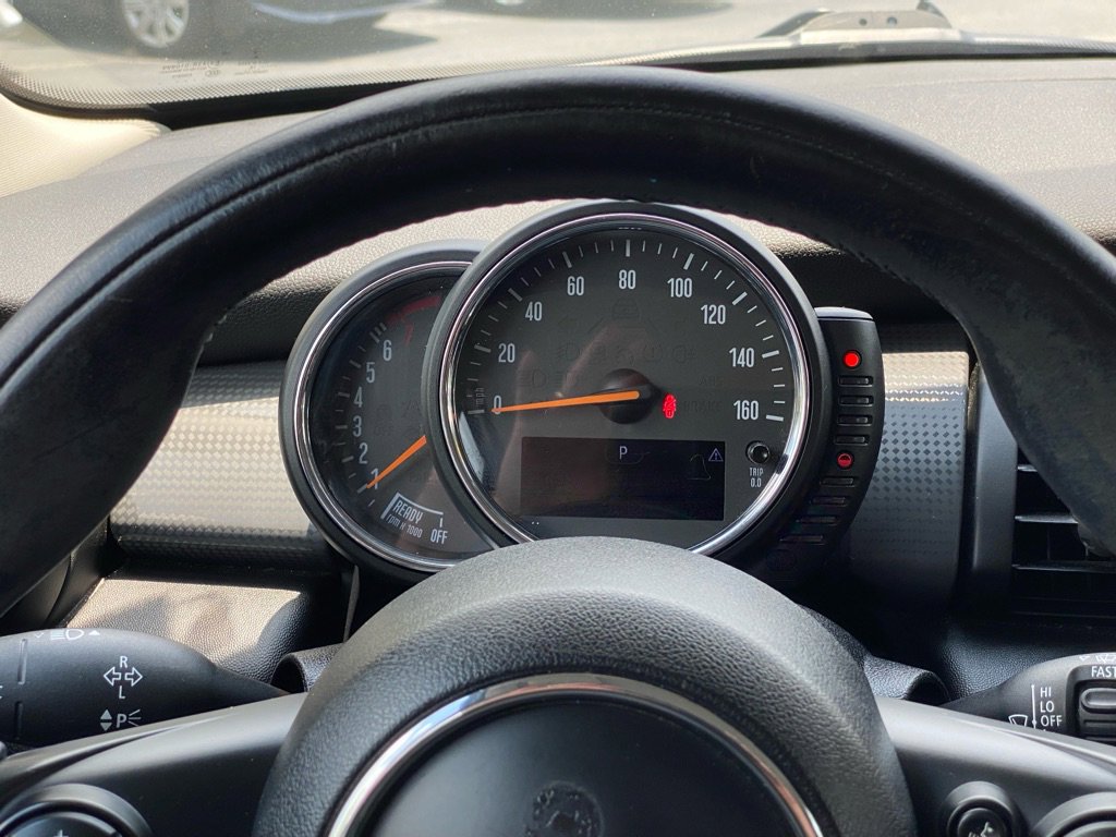 Used 2016 MINI Cooper 4-Door Hardtop image 18