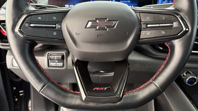 Used 2025 Chevrolet Silverado EV RST image 38