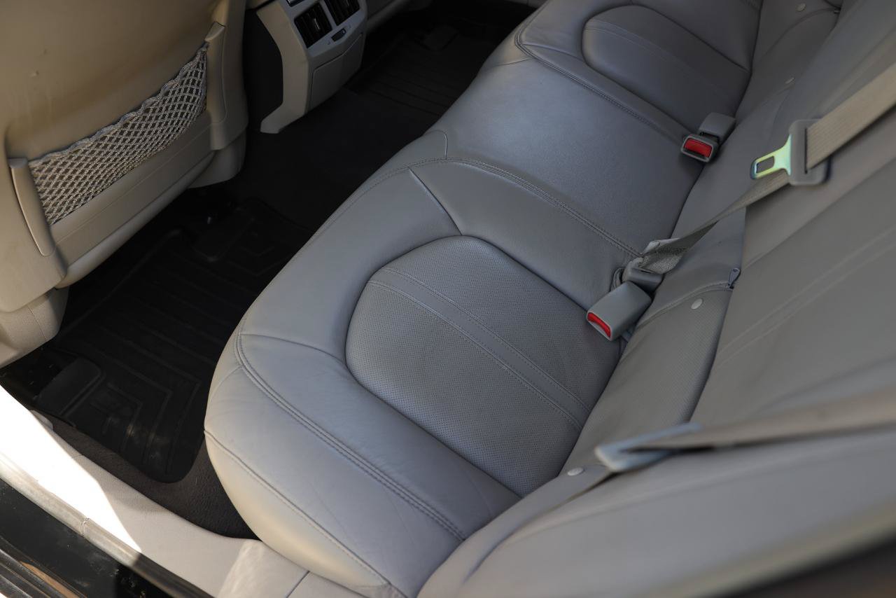 Used 2010 Cadillac CTS Performance RWD image 10