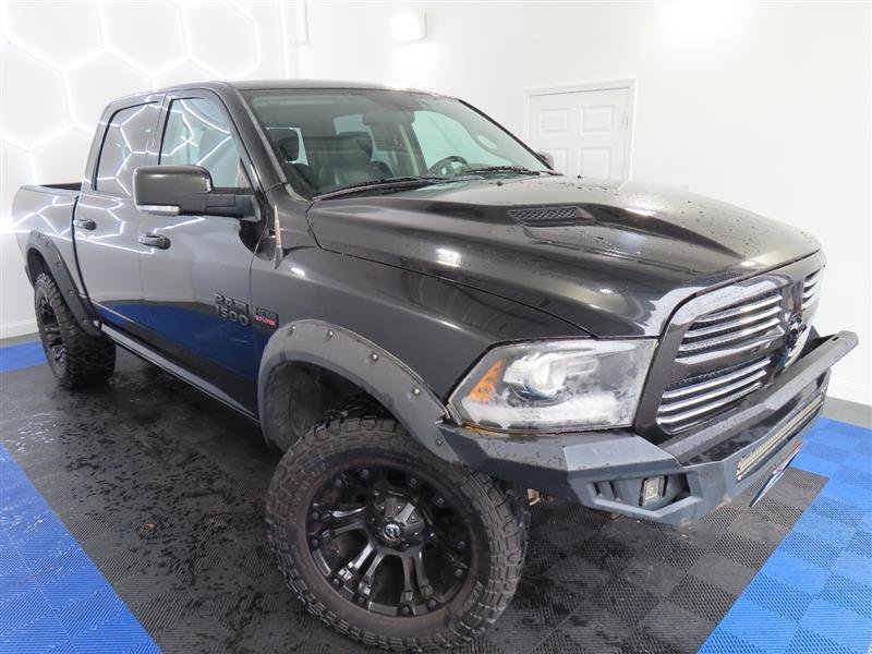 Used 2016 RAM 1500 Sport w/ Black Ram 1500 Sport Group AWD/4WD image 5