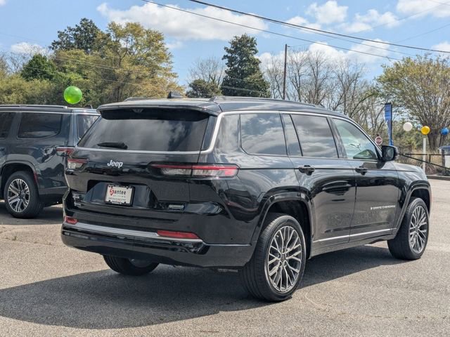 New 2026 Jeep Grand Cherokee L Summit w/ Rear Seat Video Group I AWD/4WD image 3
