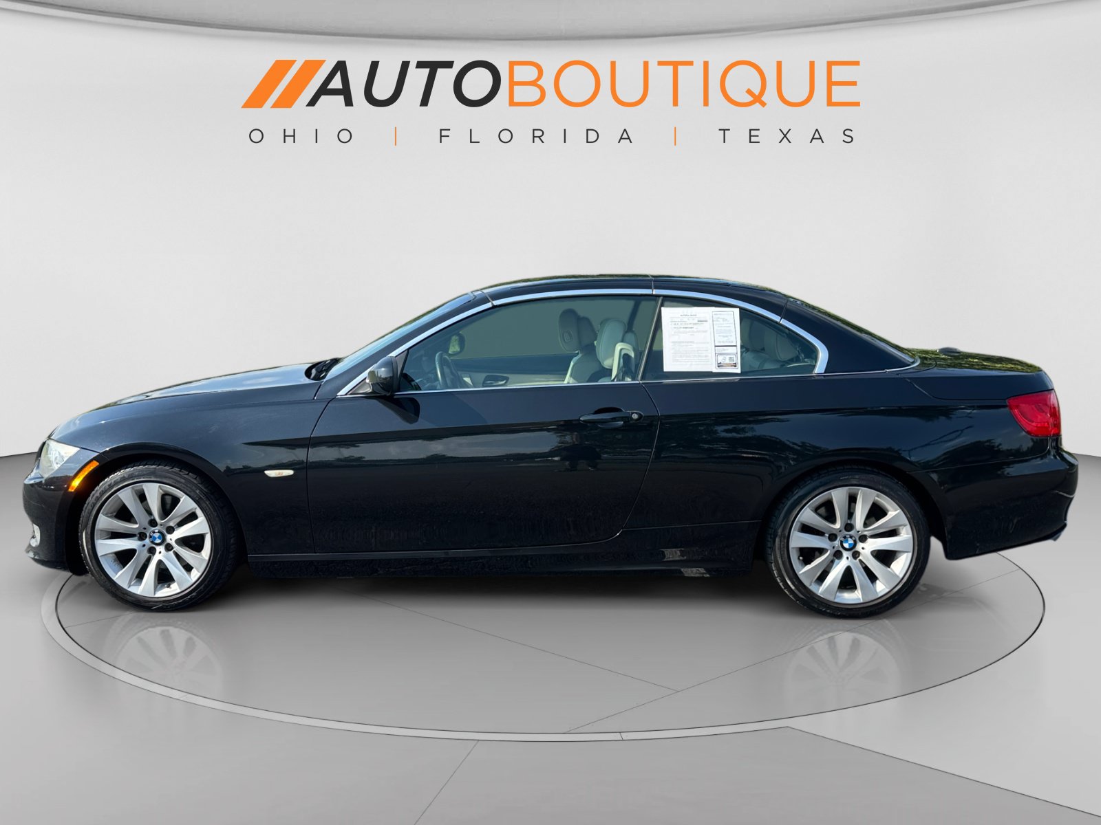 Used 2012 BMW 328i Convertible RWD image 2