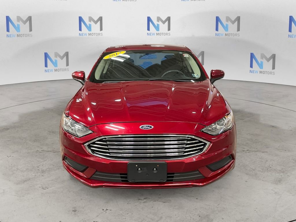 Used 2017 Ford Fusion SE FWD image 8