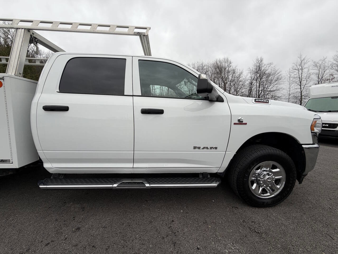 Used 2022 RAM 2500 Tradesman w/ Chrome Appearance Group image 17