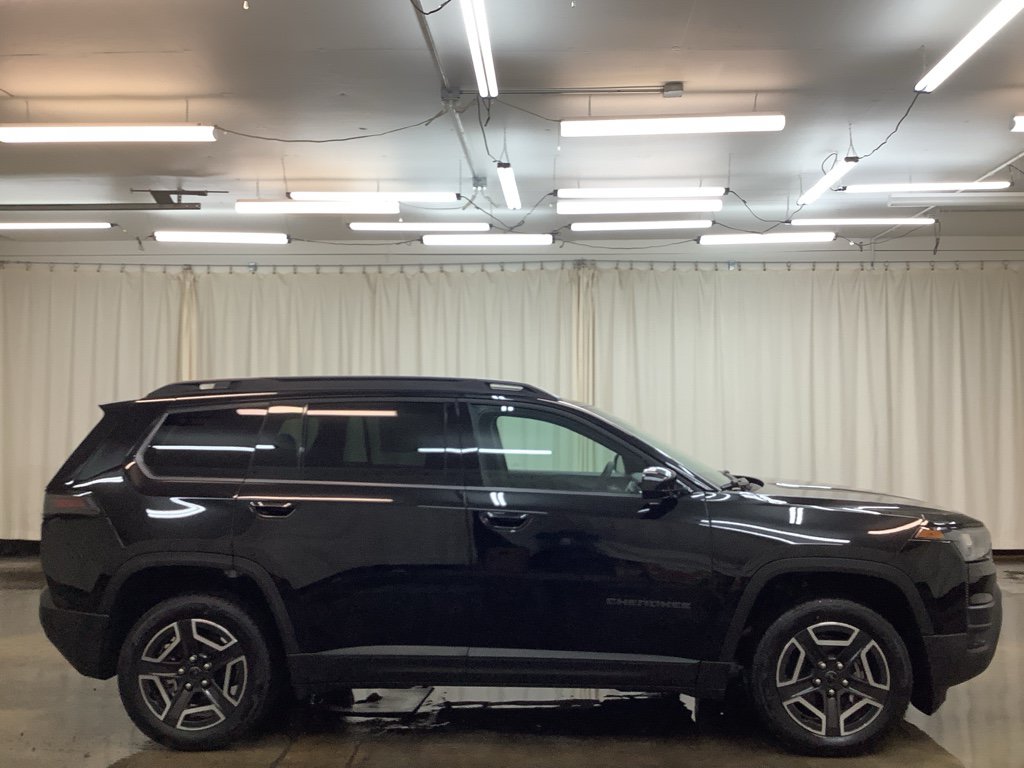 New 2026 Jeep Cherokee Laredo AWD/4WD image 4