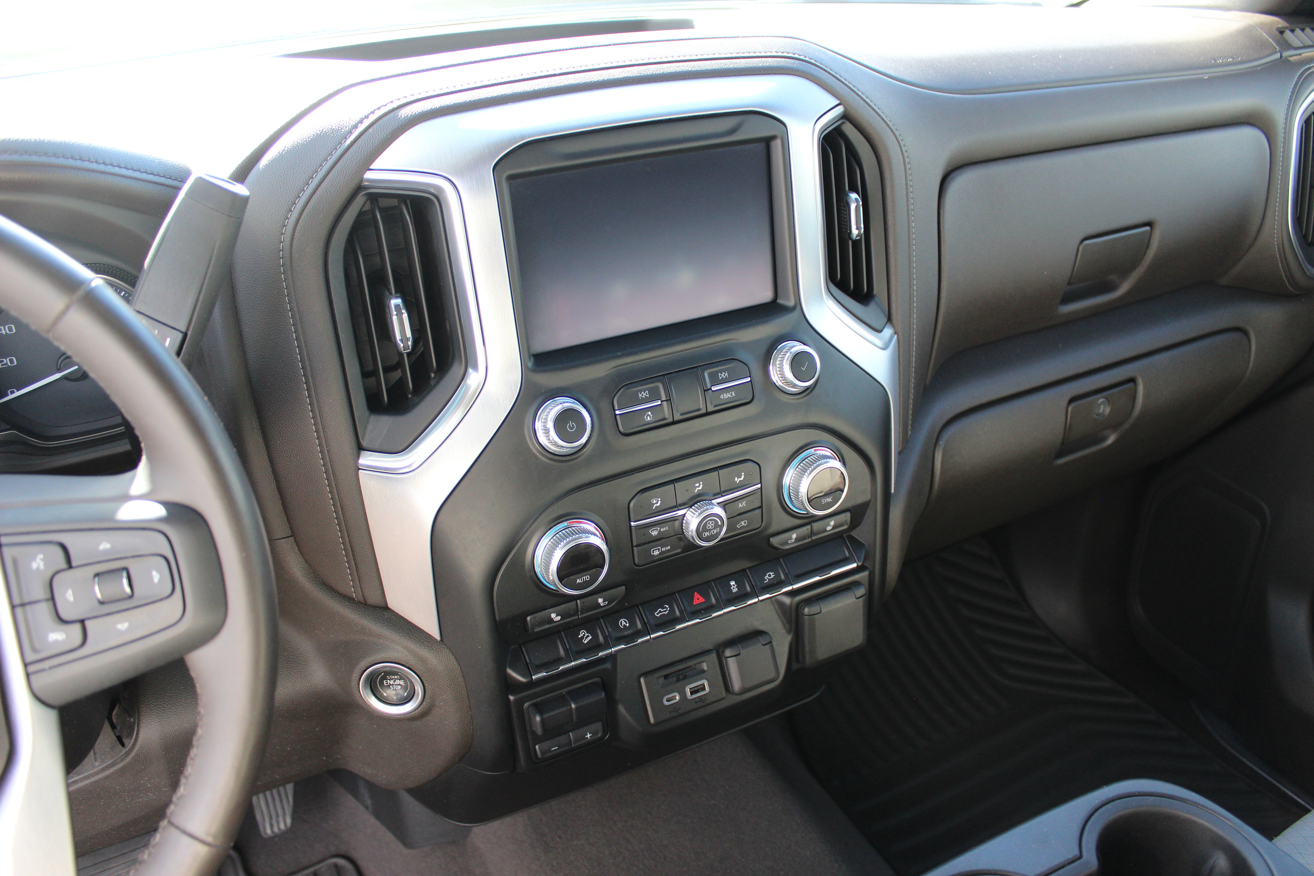 Used 2019 GMC Sierra 1500 SLE w/ SLE Value Package image 20