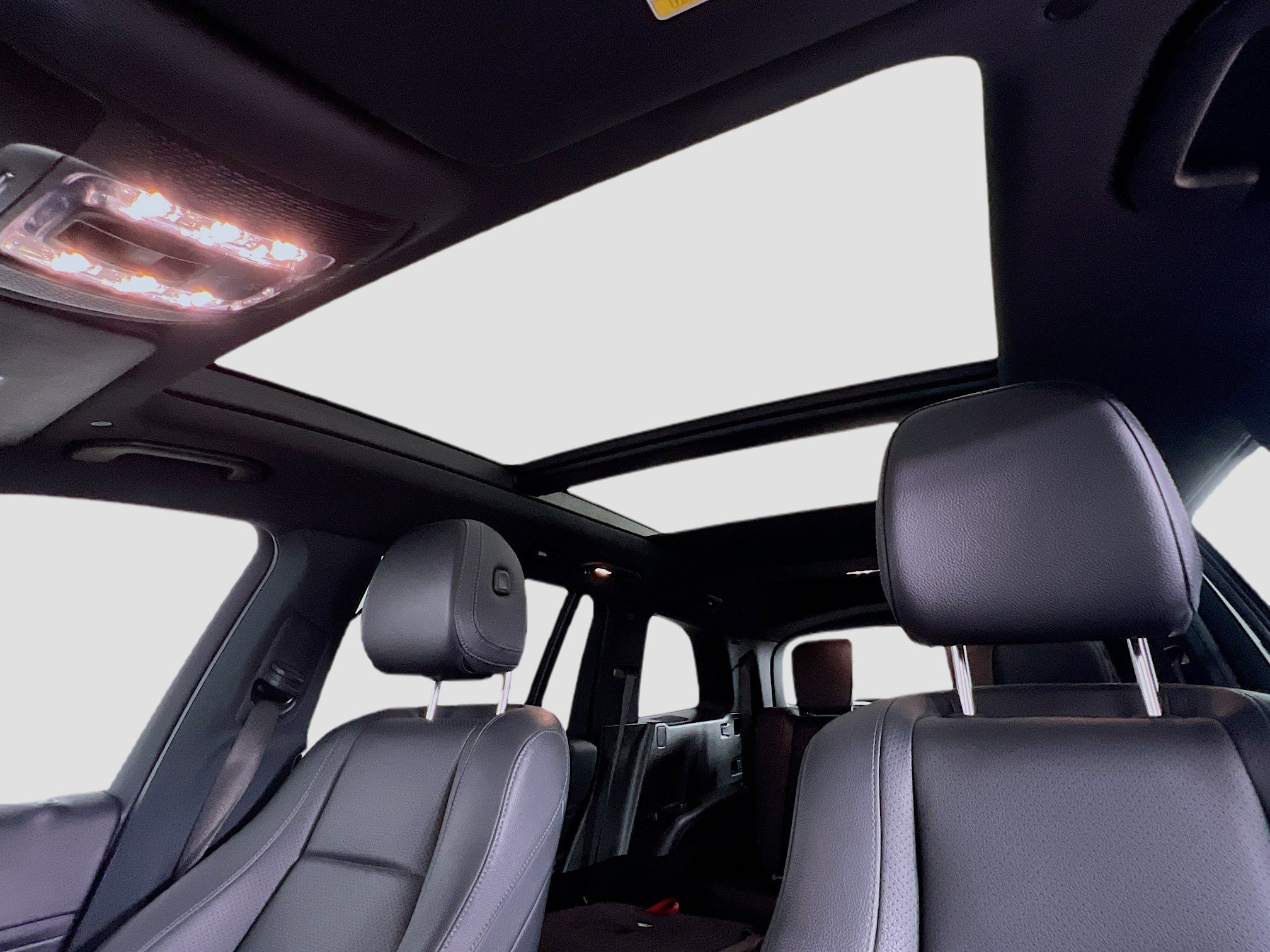 Used 2021 Mercedes-Benz GLS 450 4MATIC image 23