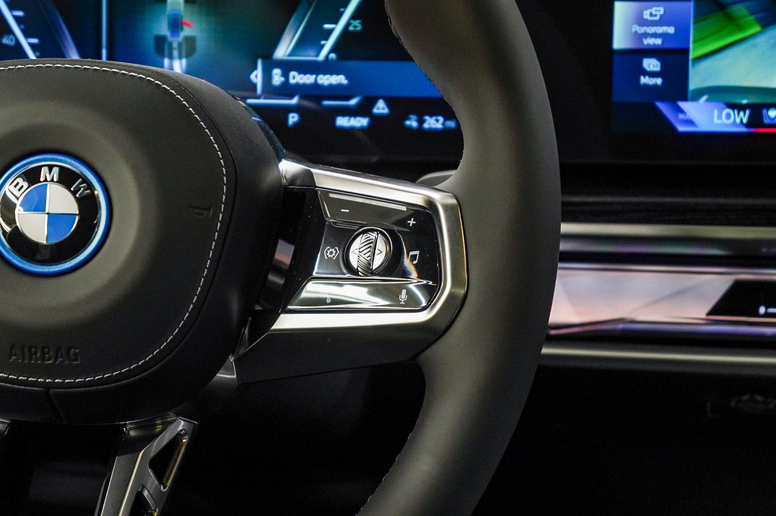 New 2026 BMW i7 eDrive50 w/ M Sport Package RWD image 17