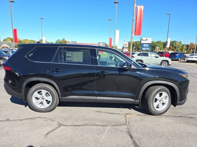 New 2026 Toyota Grand Highlander AWD image 2