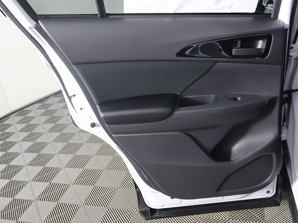 New 2025 Mitsubishi Eclipse Cross ES image 21