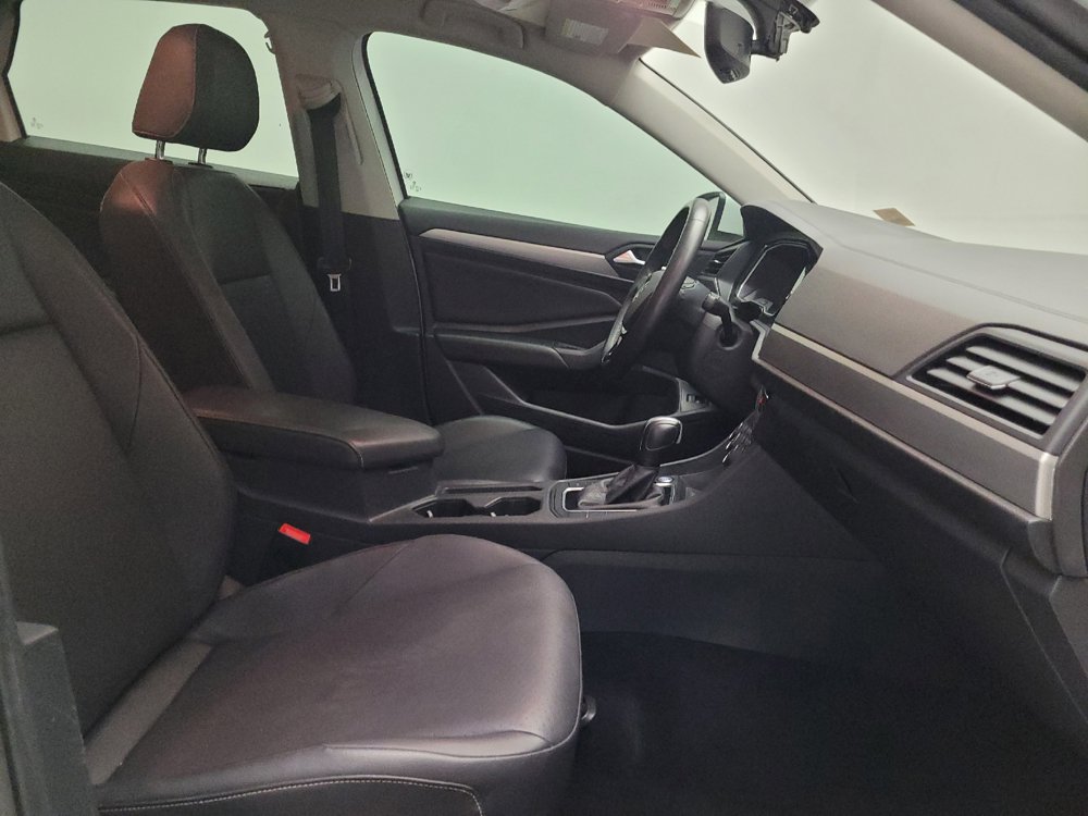 Used 2020 Volkswagen Jetta SE w/ SE Cold Weather Package FWD image 21