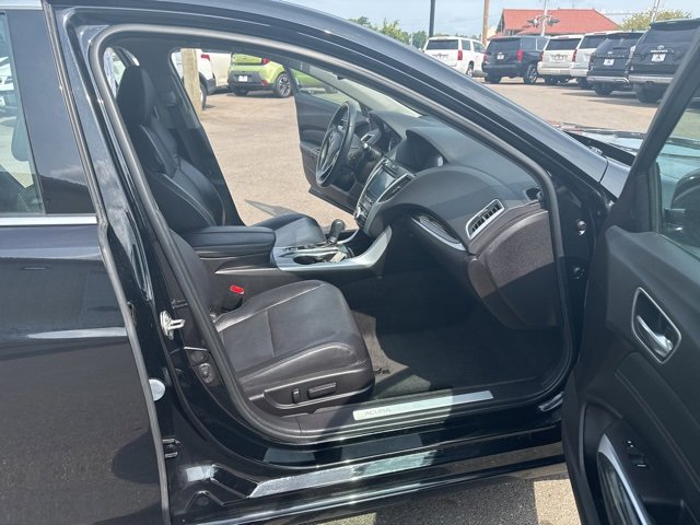Used 2018 Acura TLX w/ Technology Package image 14