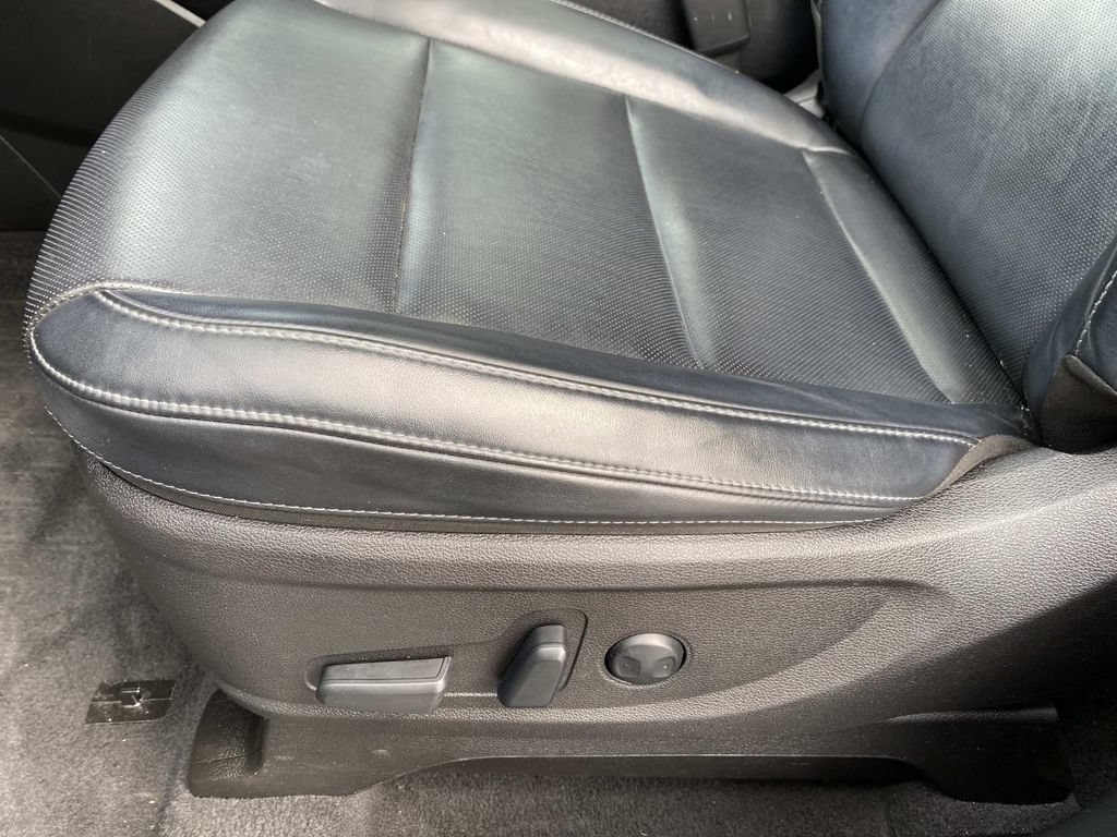 Used 2022 Kia Telluride S AWD/4WD image 24